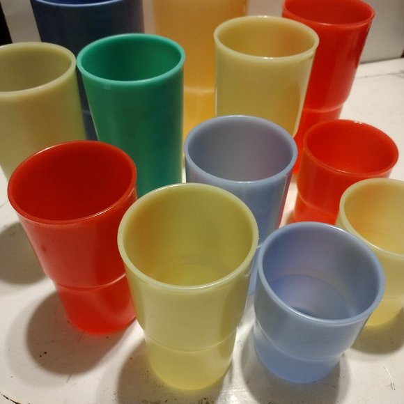 Tupperware Dining Tupperware Tumblers Lot Of 2 Drinking Cups